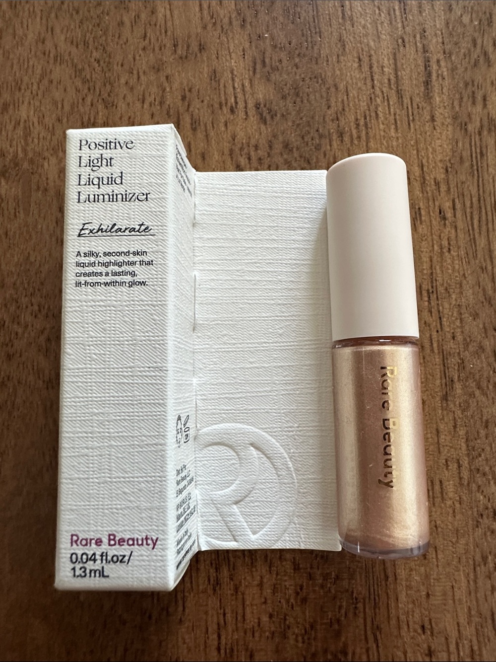 NIB Rare Beauty Positive Light Liquid Luminizer in Exhilarate 1.3ml mini sample